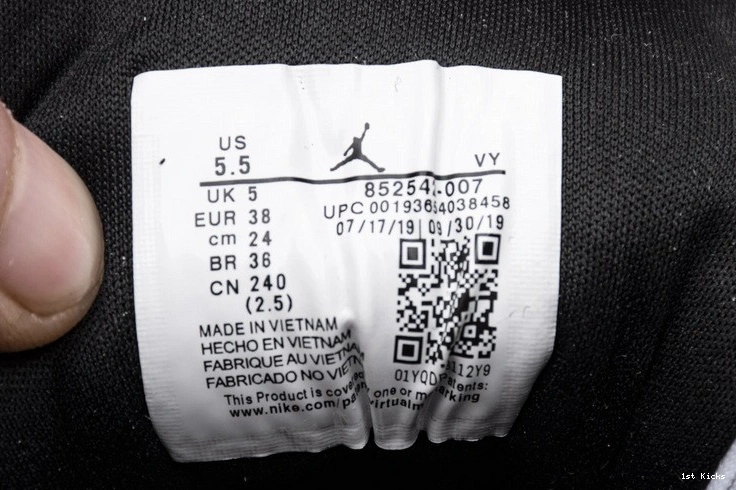 White   Patent Jordan 852542-007 Black 1 Mid Gold 0225